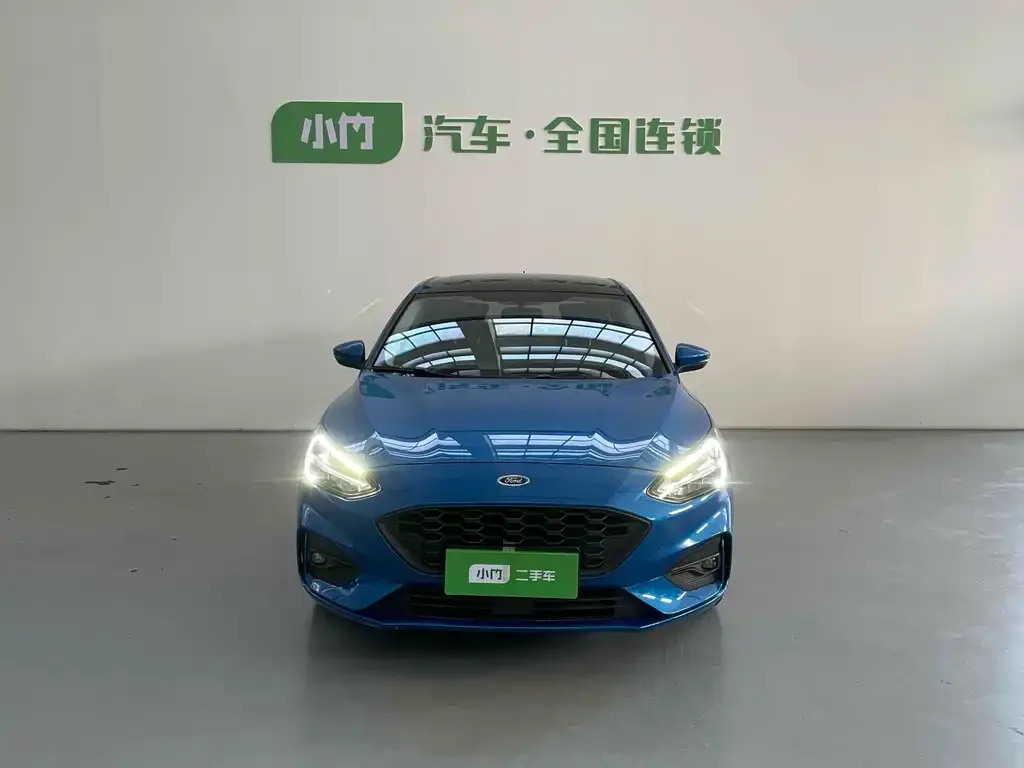 Ford Focus 2022 из CN, фото 2