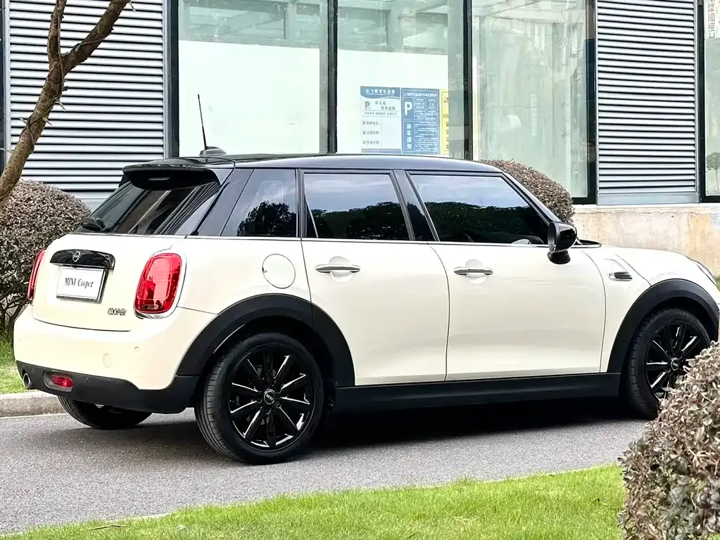 MINI Cooper (3-door) 2021 из CN, фото 7