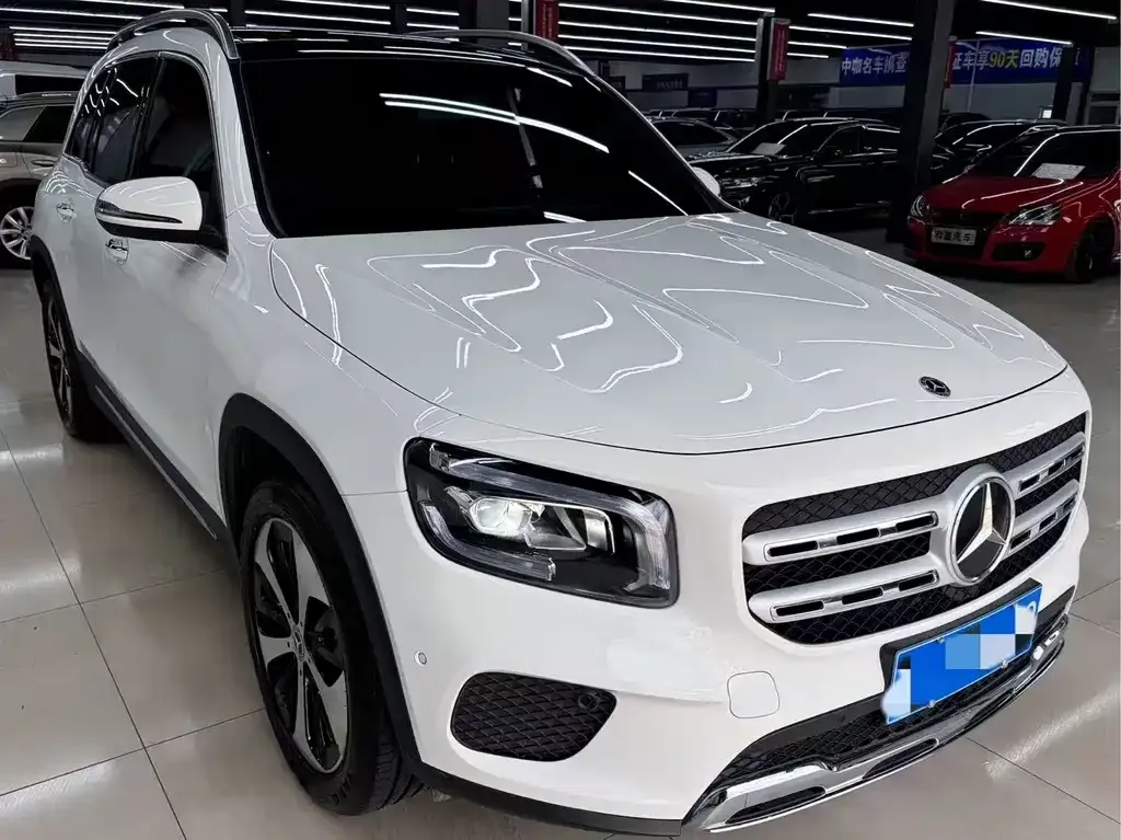 Mercedes-Benz GLB 2023 из CN, фото 1