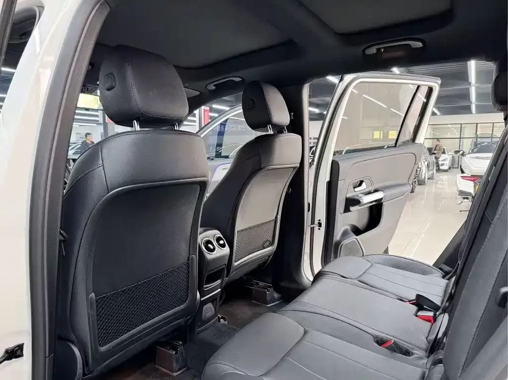 Mercedes-Benz GLB 2023 из CN, фото 6
