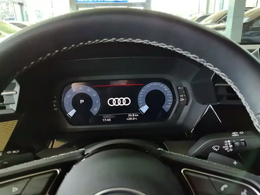 Audi A3 2024 из CN, фото 5