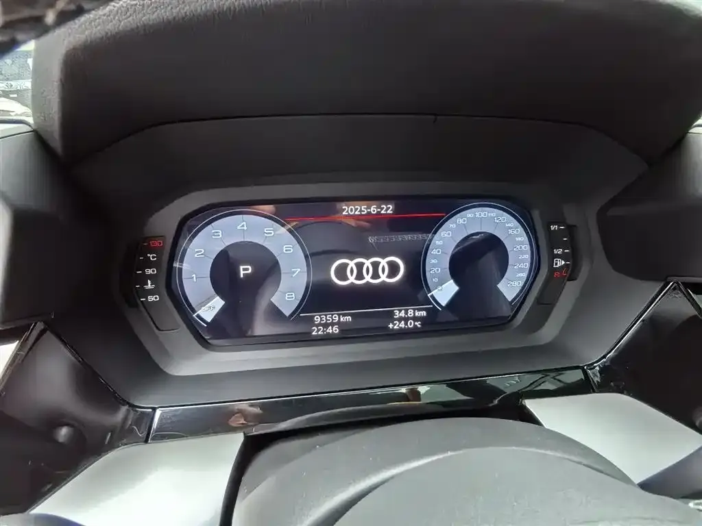 Audi A3 2024 из CN, фото 6