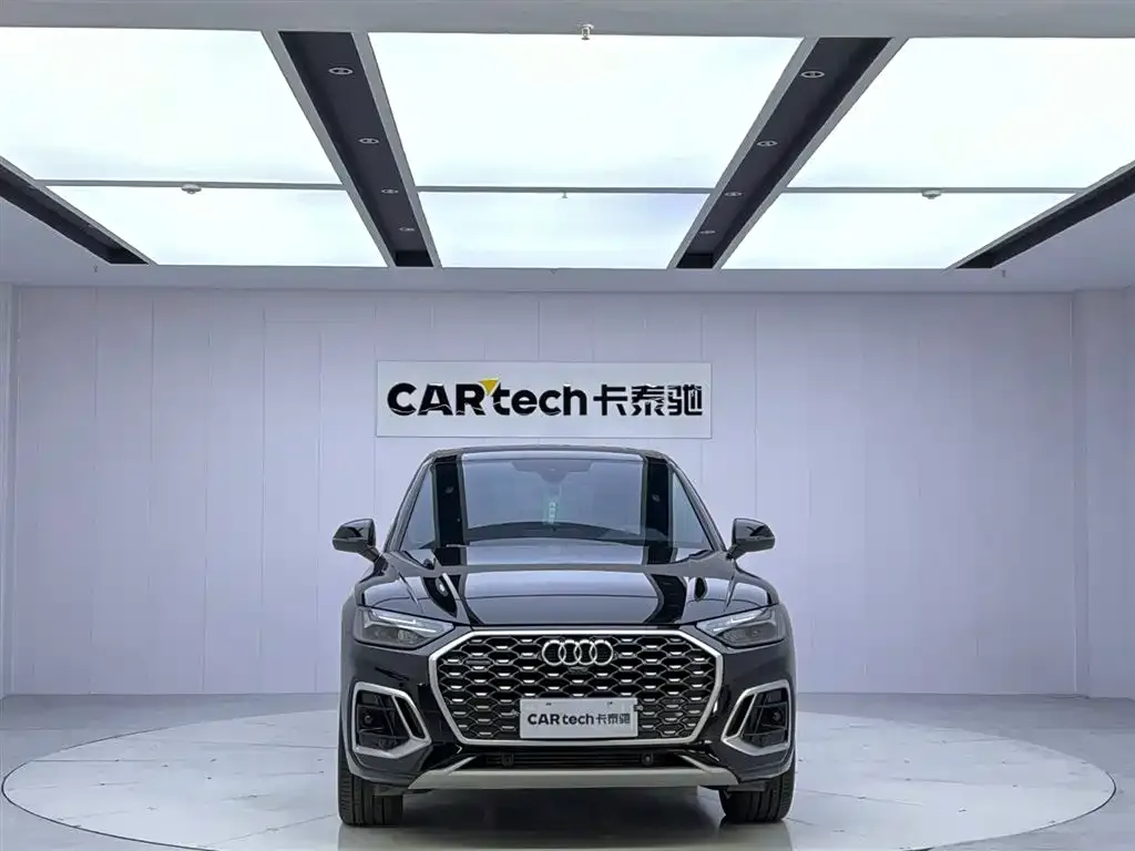 Audi Q5L Sportback 2022 из CN, фото 8