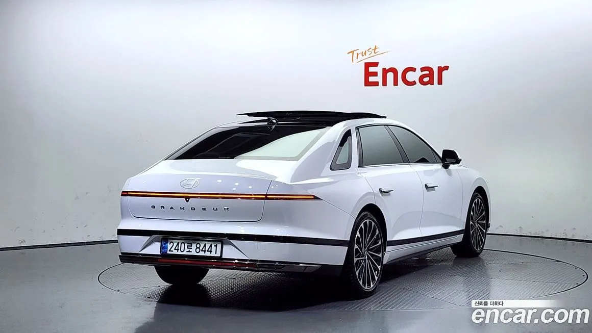 Hyundai Grandeur 2025 из KR, фото 2
