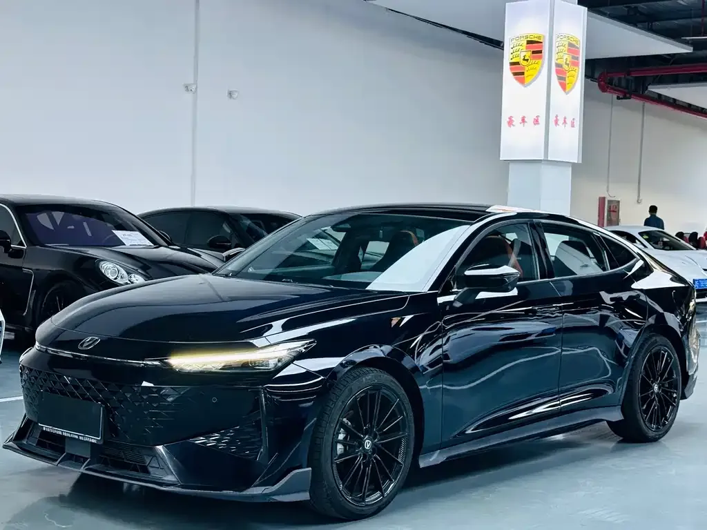 Changan UNI-V 2024 из CN, фото 1