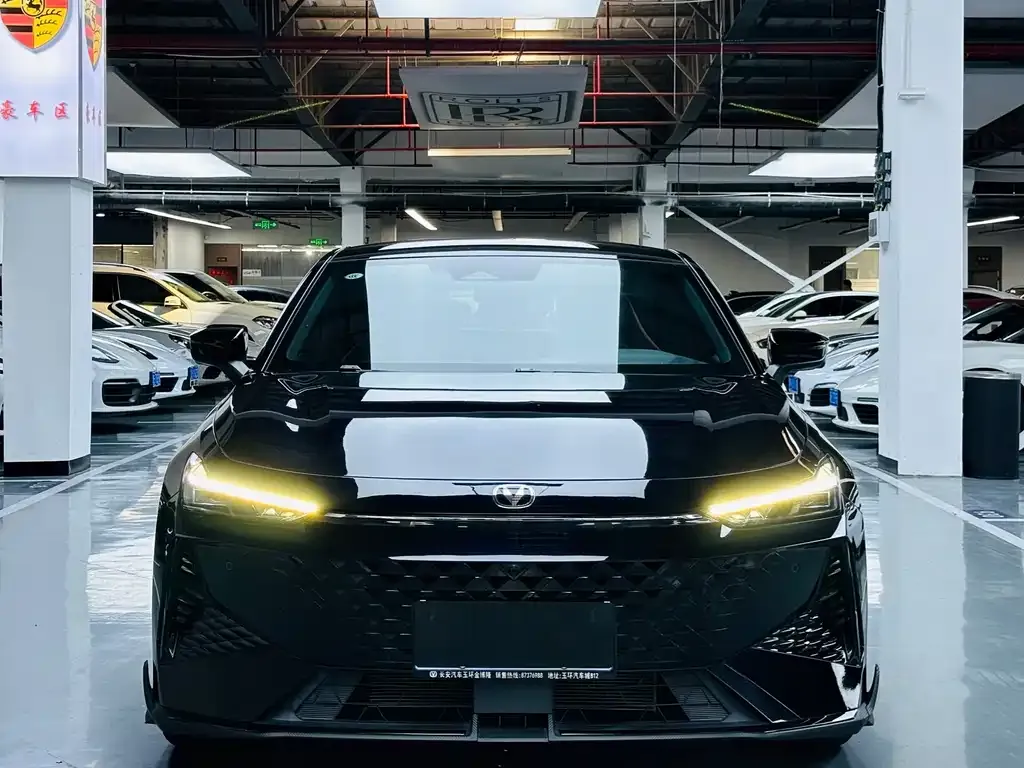 Changan UNI-V 2024 из CN, фото 2