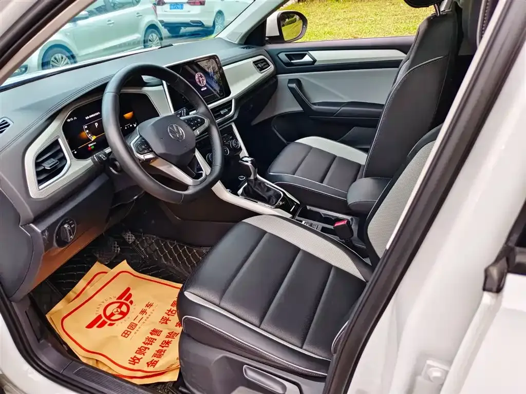 Volkswagen T-Roc 2023 из CN, фото 7