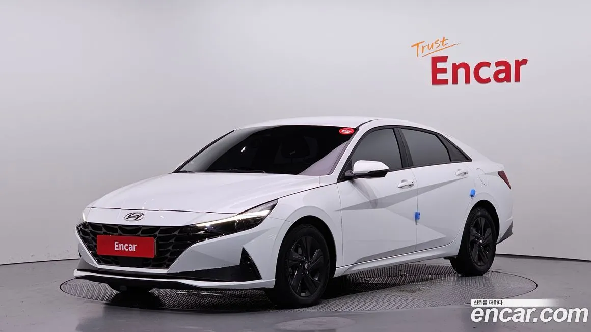 Hyundai AVANTE 2023 из KR, фото 1