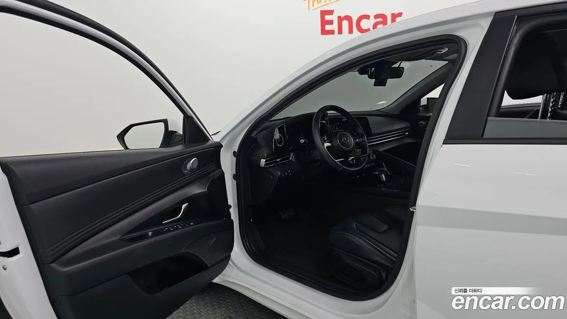 Hyundai AVANTE 2023 из KR, фото 10