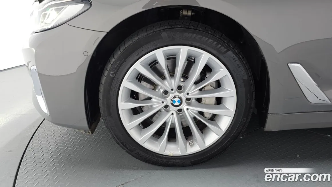 BMW 5-Series 2022 из KR, фото 5