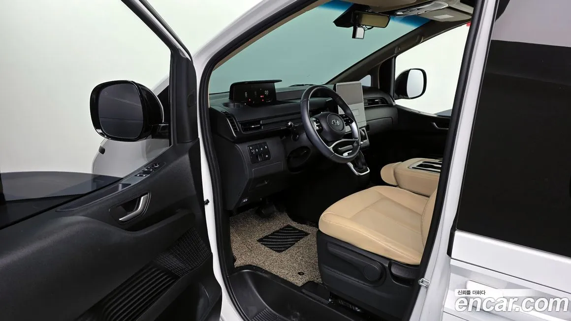 Hyundai Staria — фото 10