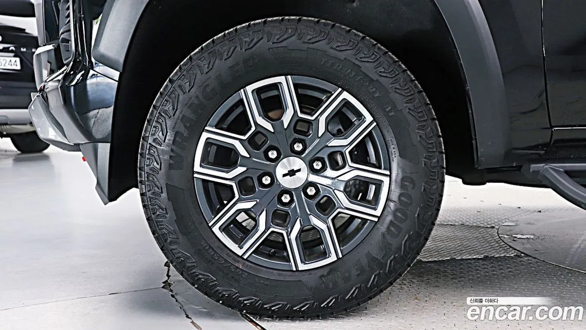 Chevrolet (GM Daewoo) Colorado 2024 из KR, фото 5