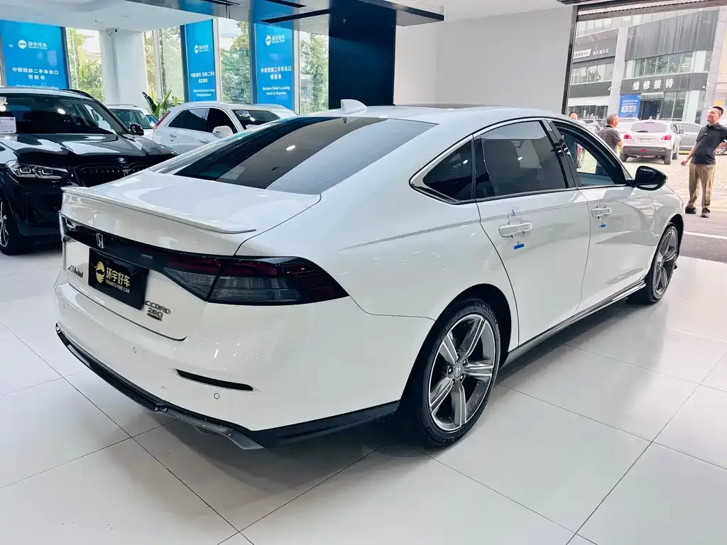 Honda Accord 2023 из CN, фото 7