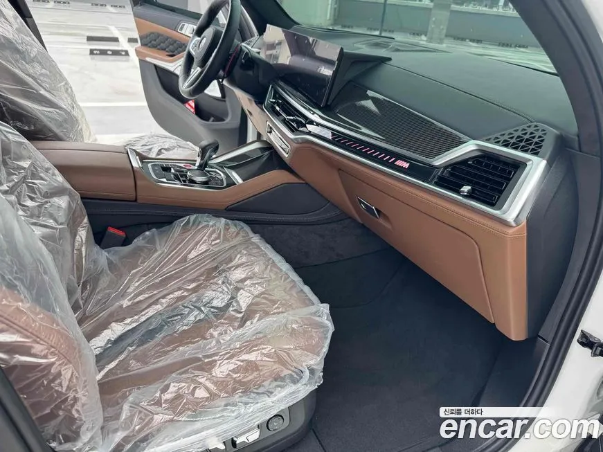BMW X5M 2024 из KR, фото 9