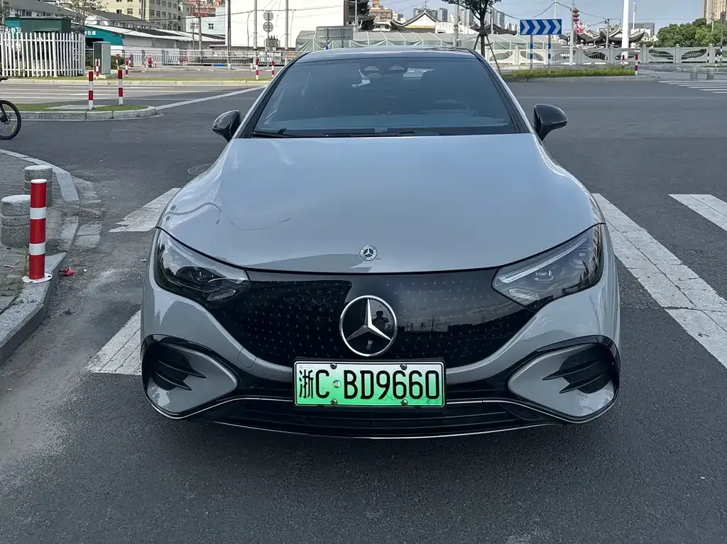 Mercedes-Benz EQE 2022 из CN, фото 2