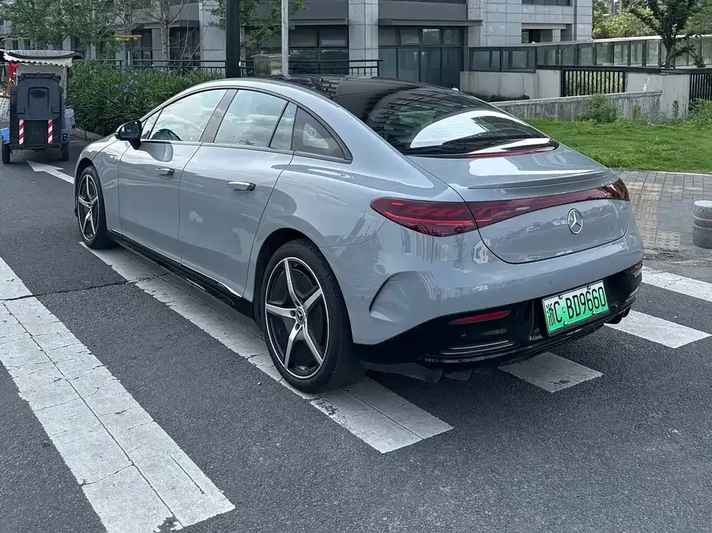 Mercedes-Benz EQE 2022 из CN, фото 5
