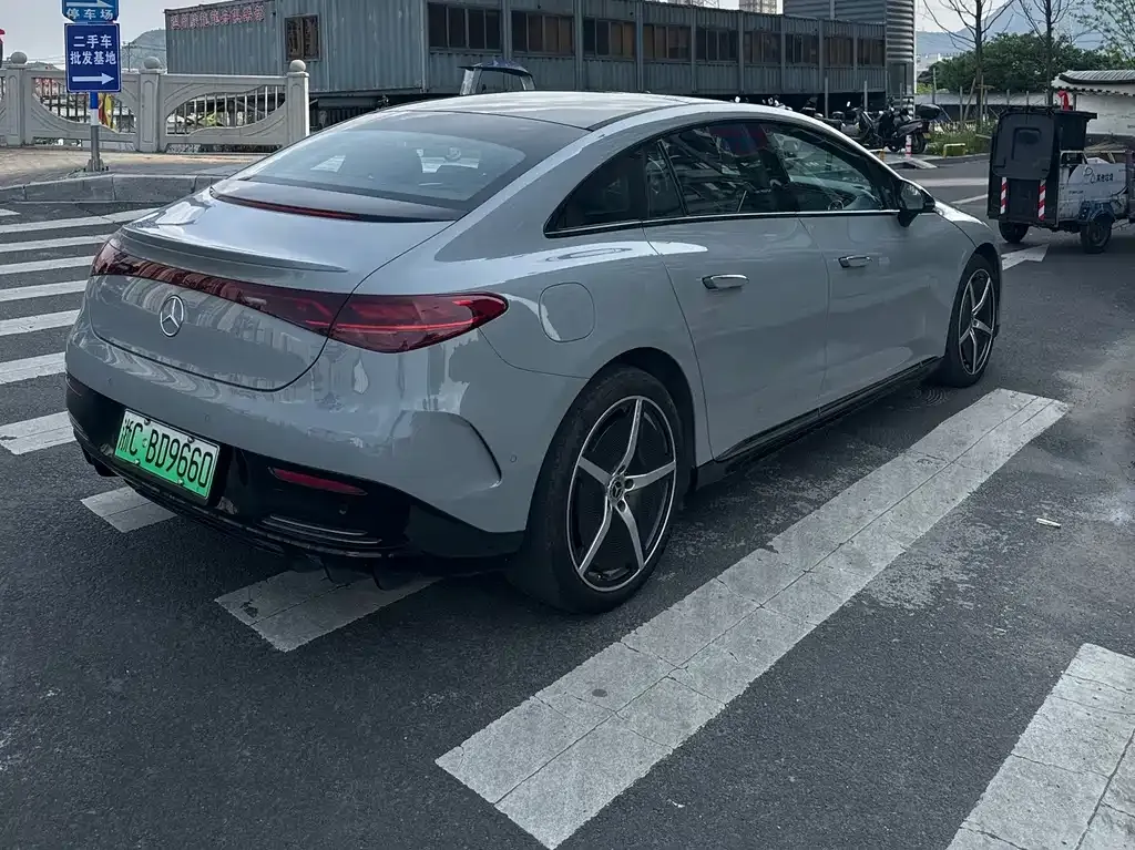 Mercedes-Benz EQE 2022 из CN, фото 6