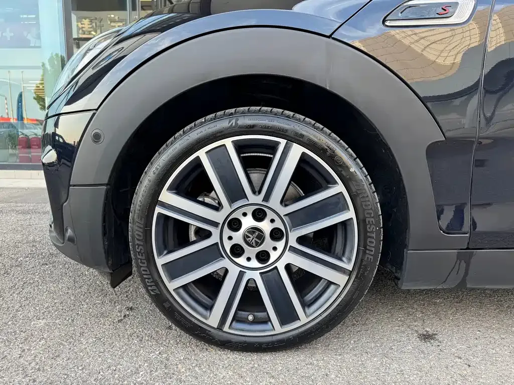 [object Object] Mini Clubman 2022 из CN, фото 10