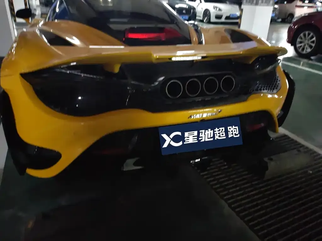 McLaren 720S 2021 из CN, фото 4