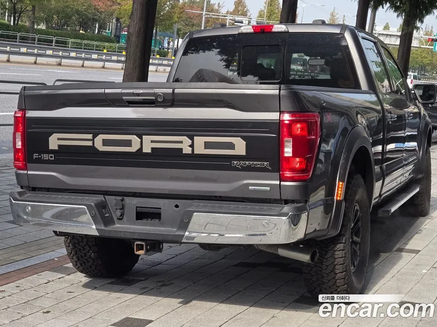 Ford F150 2021 из KR, фото 2