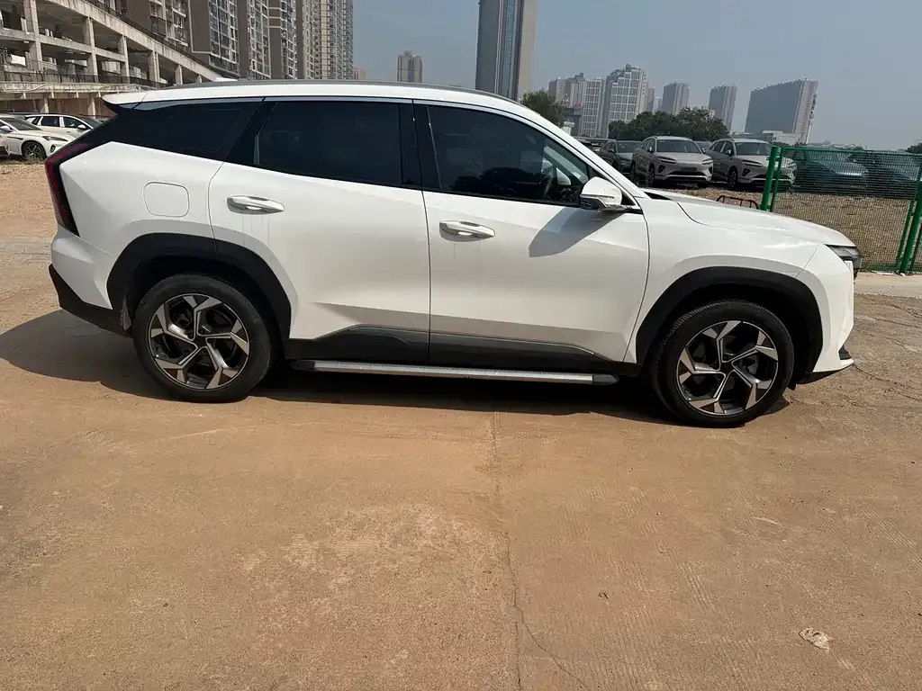 Geely Boyue L 2023 из CN, фото 4
