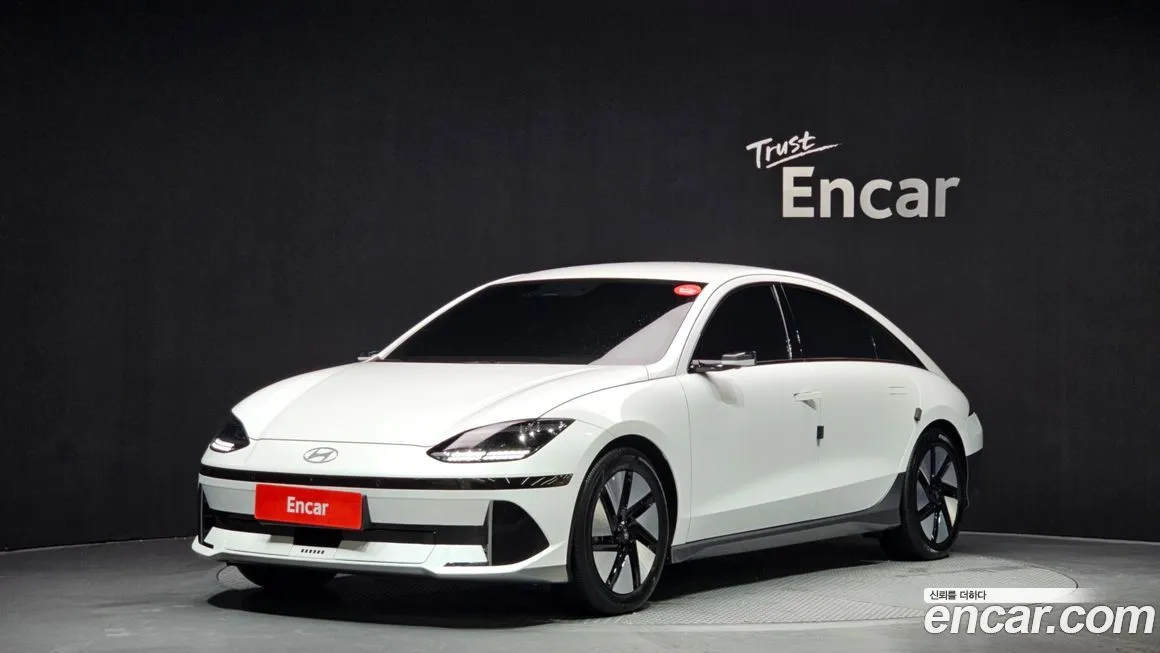 Hyundai Ioniq6 — фото 1