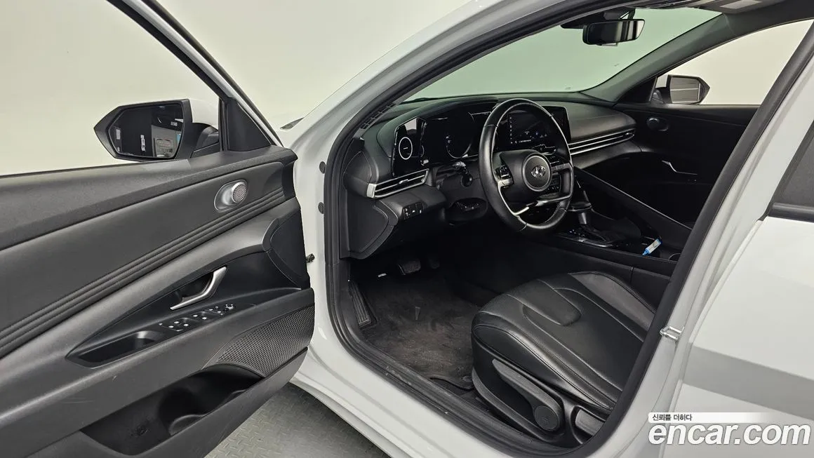 Hyundai AVANTE 2021 из KR, фото 10