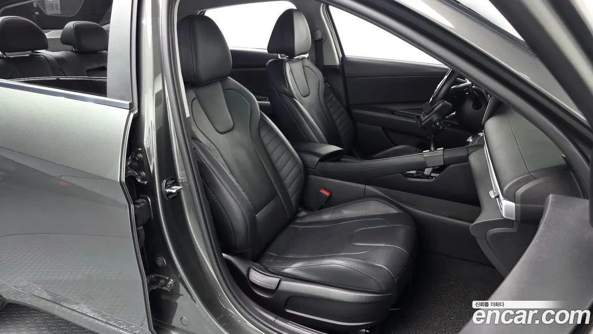 Hyundai AVANTE 2021 из KR, фото 10