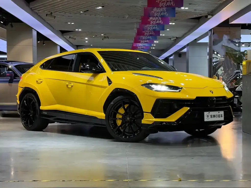 Lamborghini Urus 2024 из CN, фото 3