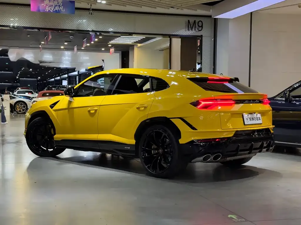 Lamborghini Urus 2024 из CN, фото 4