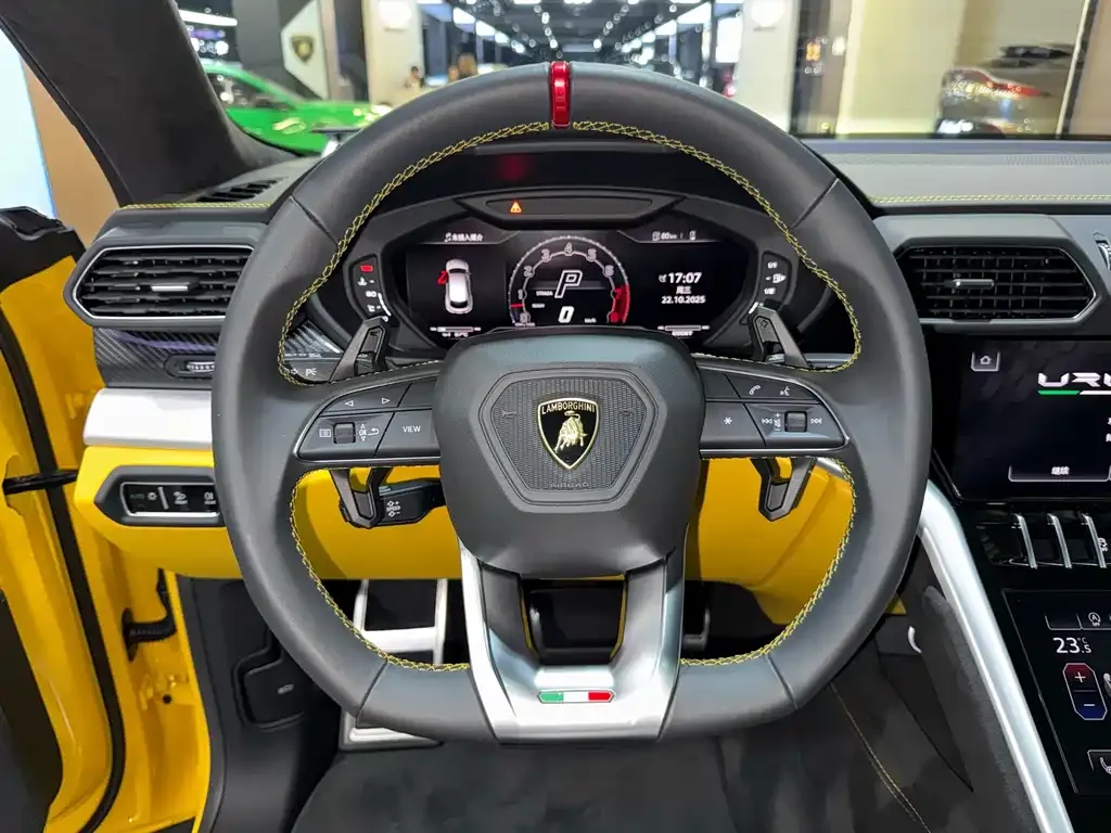 Lamborghini Urus 2024 из CN, фото 7