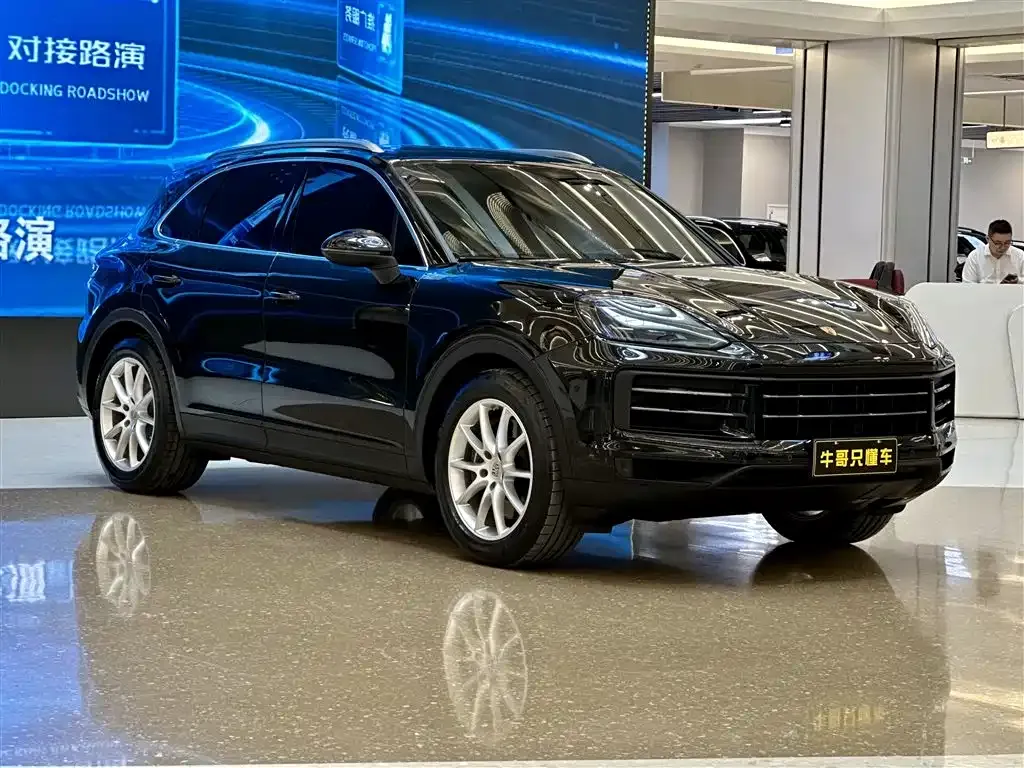 Porsche Cayenne 2024 из CN, фото 3