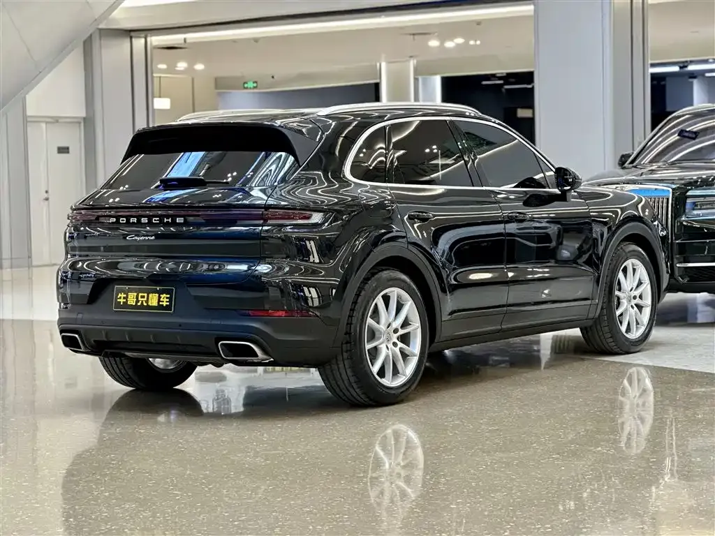 Porsche Cayenne 2024 из CN, фото 4