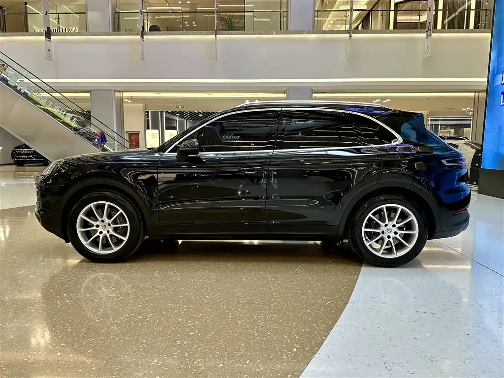 Porsche Cayenne 2024 из CN, фото 7
