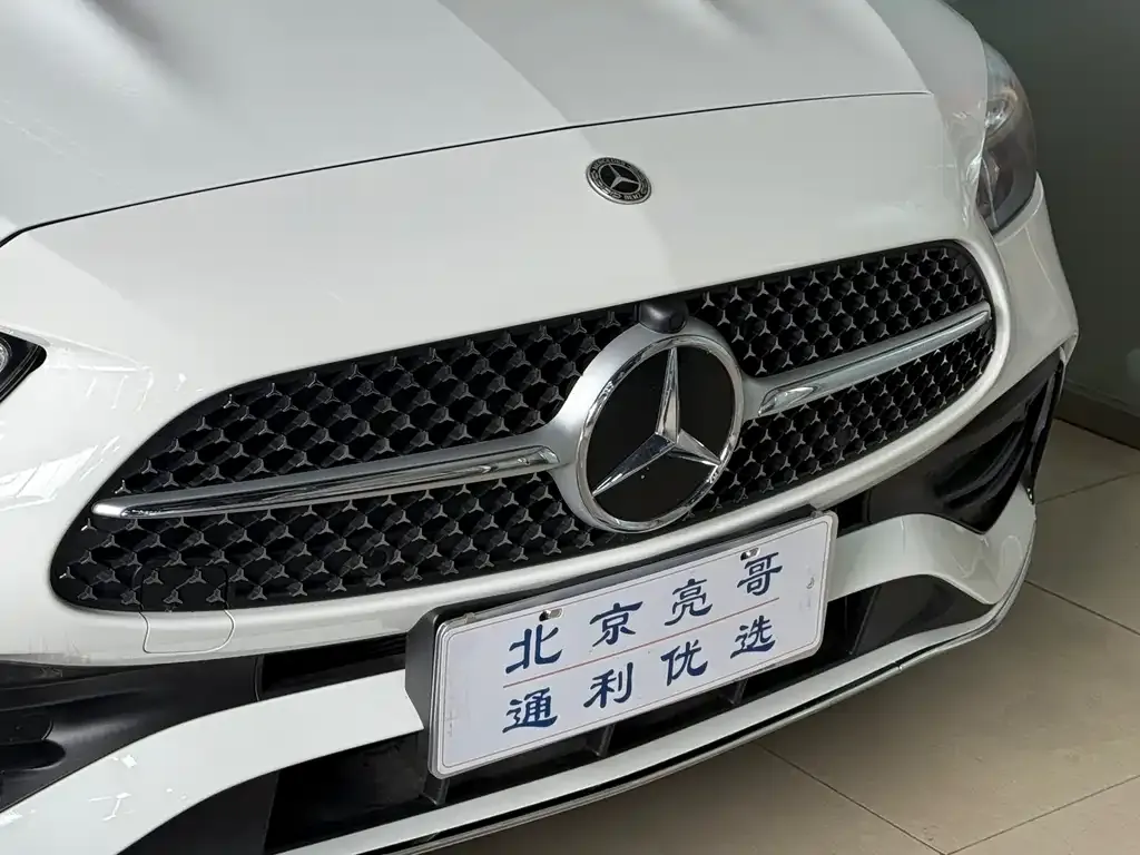 Mercedes-Benz C-Class 2025 из CN, фото 3