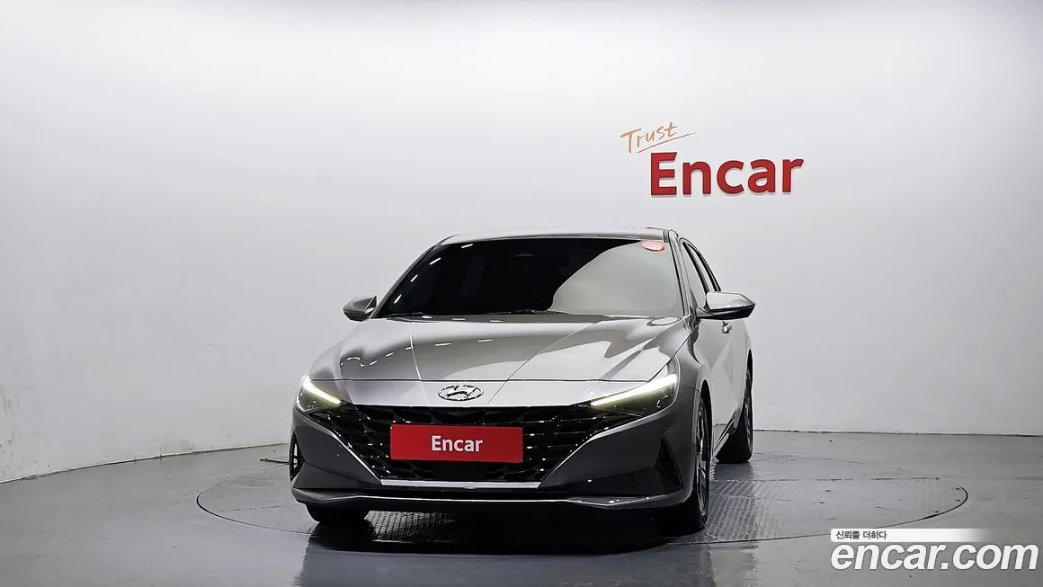 Hyundai AVANTE — фото 3