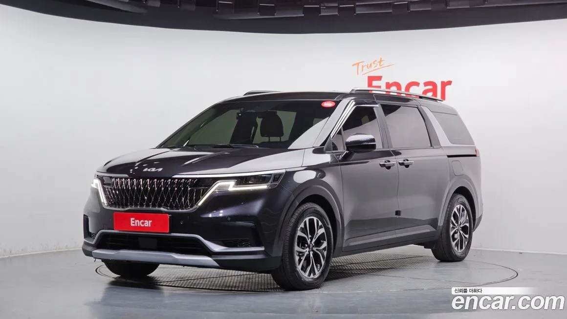 Kia Carnival 2023 из KR, фото 1