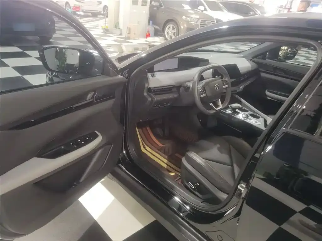 Changan UNI-V 2023 из CN, фото 10