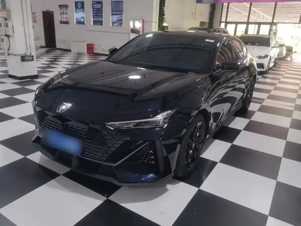 Changan UNI-V 2023 из CN, фото 2
