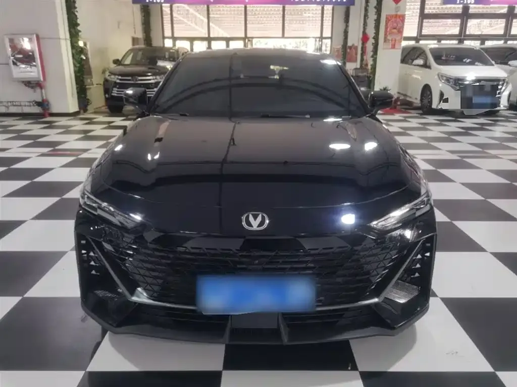 Changan UNI-V 2023 из CN, фото 3