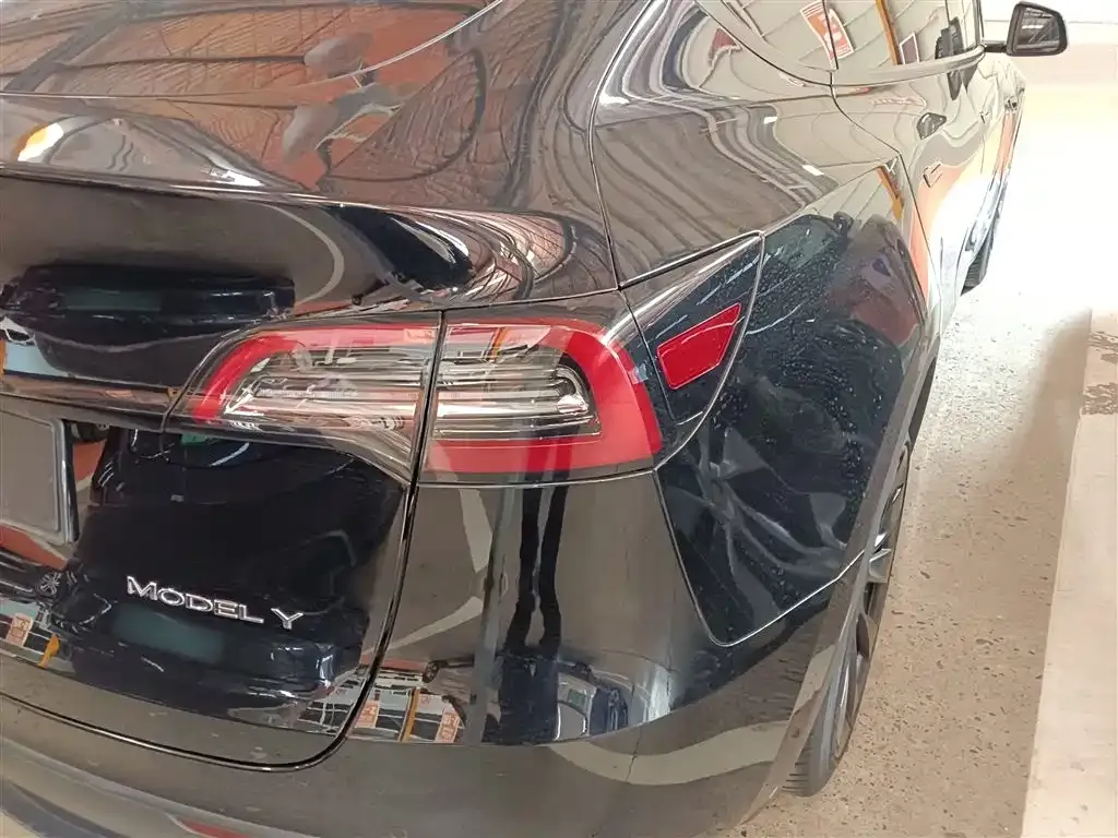 Tesla Model Y 2021 из CN, фото 8