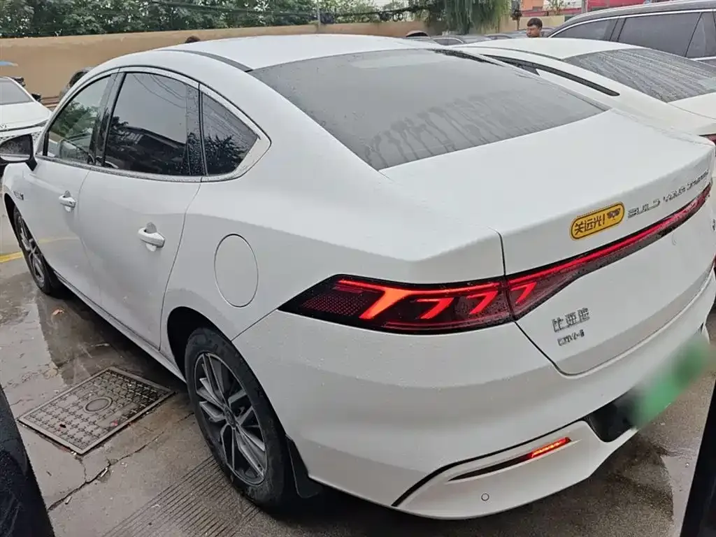 BYD Qin PLUS — фото 5