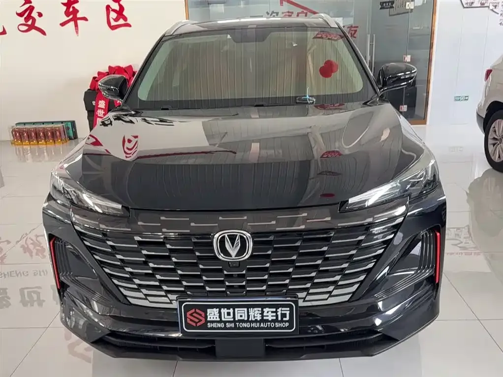 Changan CS55PLUS — фото 3