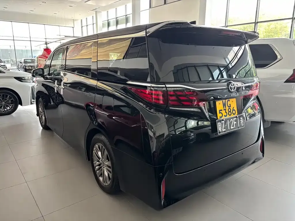 Toyota Alphard 2025 из CN, фото 4