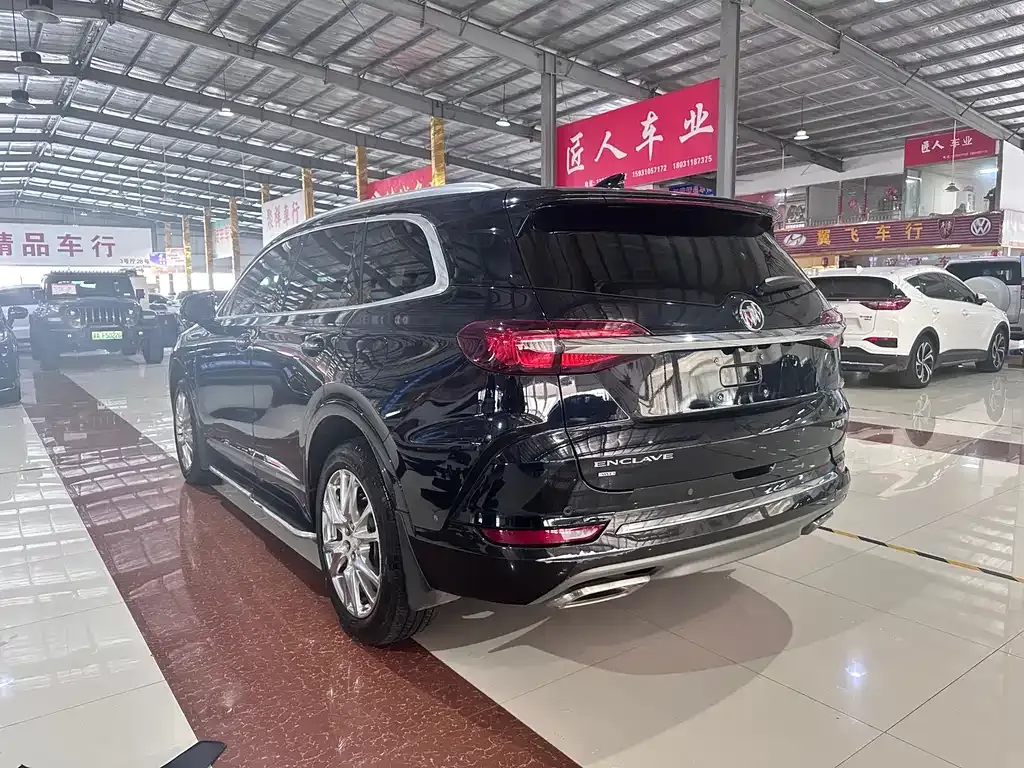 Buick Enclave 2023 из CN, фото 3