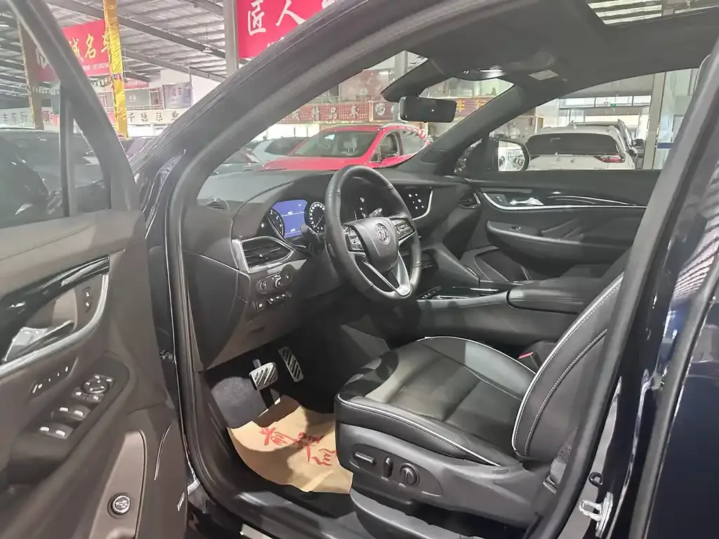 Buick Enclave 2023 из CN, фото 9
