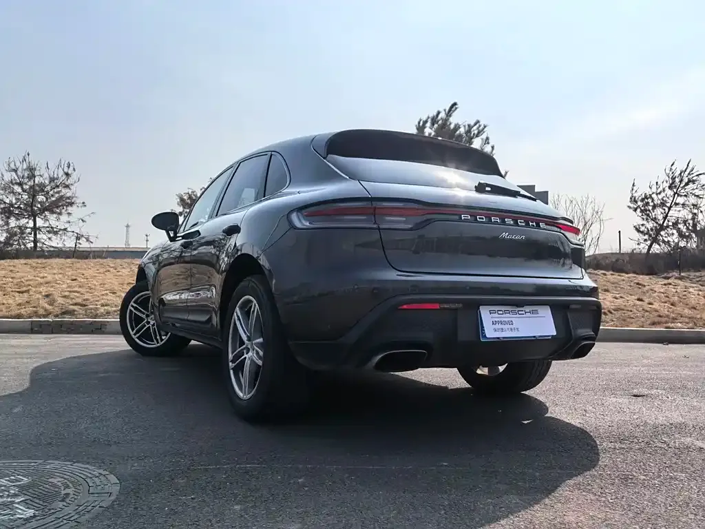 Porsche Macan — фото 10