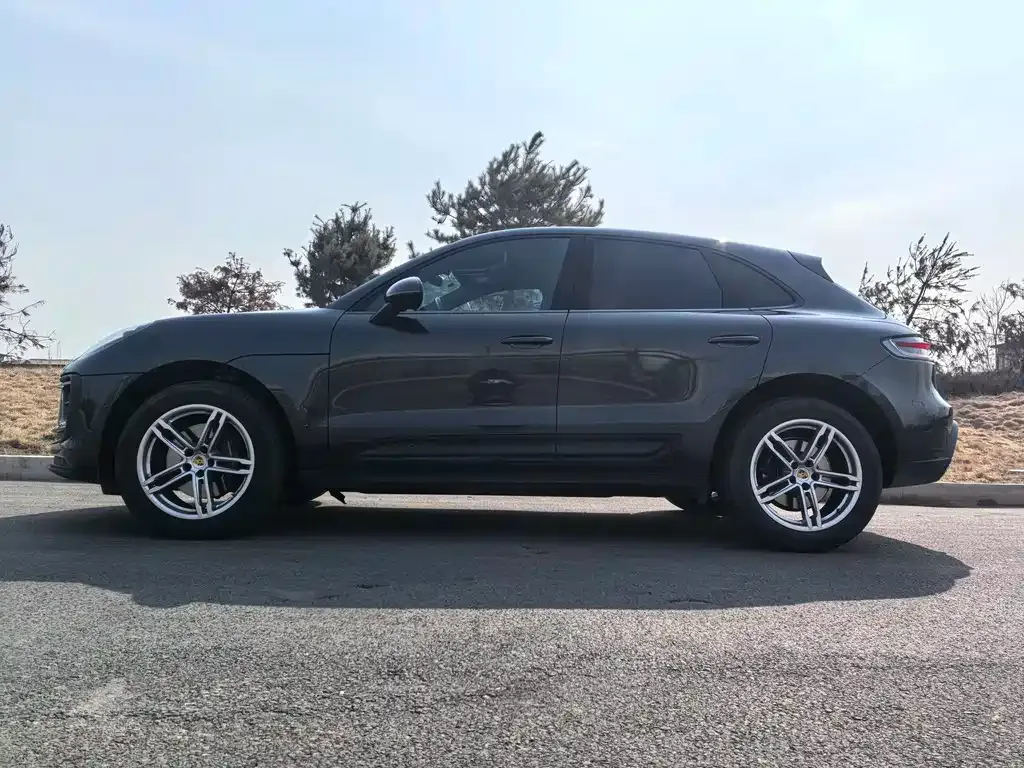 Porsche Macan — фото 6