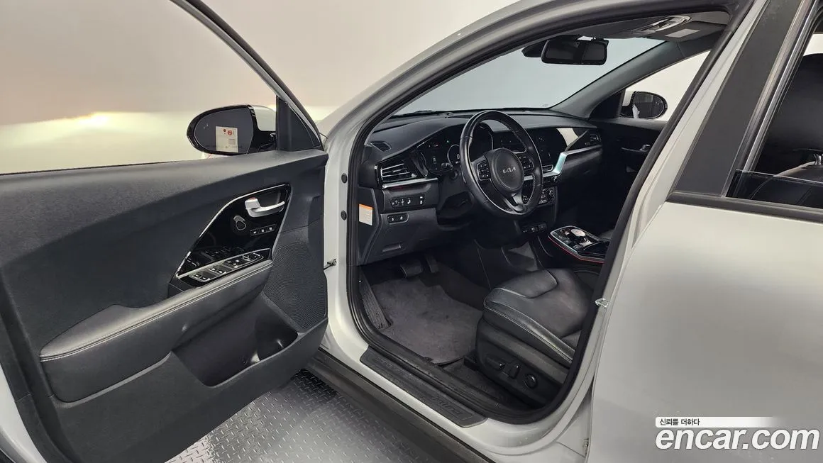 Kia Niro 2022 из KR, фото 10