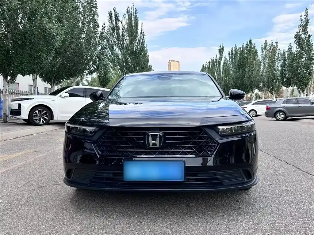 Honda Accord — фото 5